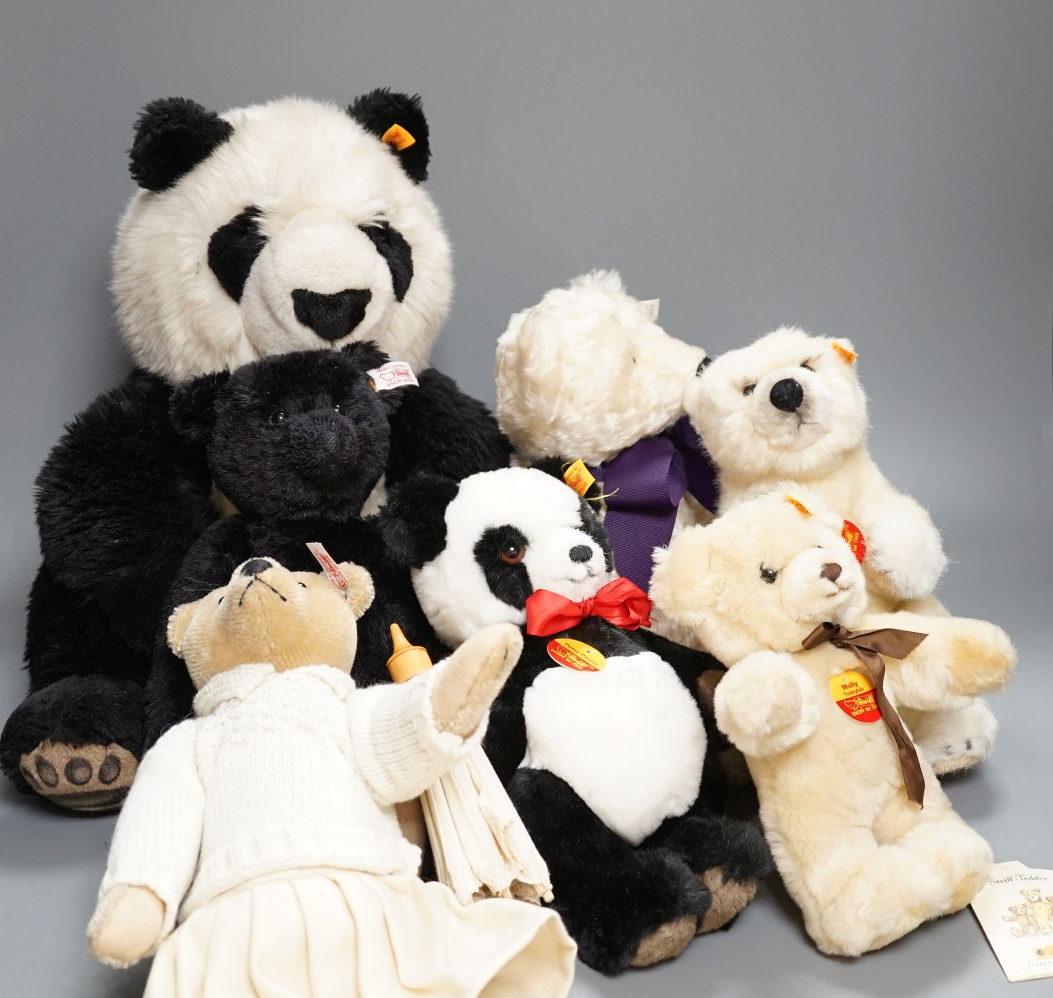 Four post war Steiff animals including 'Pat and Nora' Limited Edition Steiff with parasol but no box, and a white Limited Edition Steiff bear with white label for Hamleys